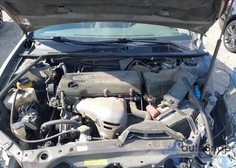 2006 Toyota Camry Le z USA, uszkodzony, nr VIN 4T1BE32KX6U698737